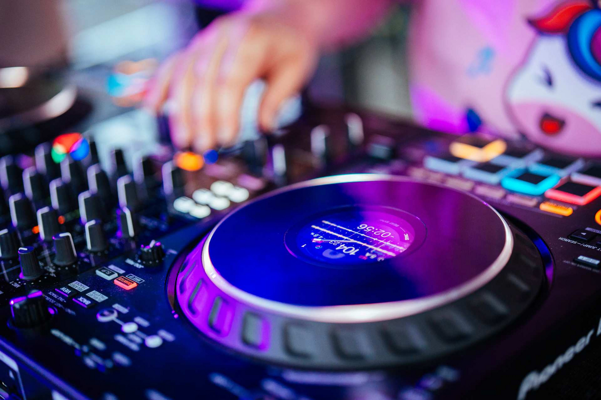 Ice and Beats-Party zum Feierabend